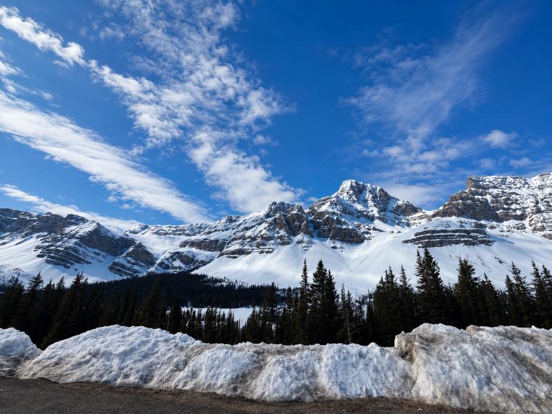 Banff: Columbia Icefield, Skywalk & Glacier Lakes Day Tour