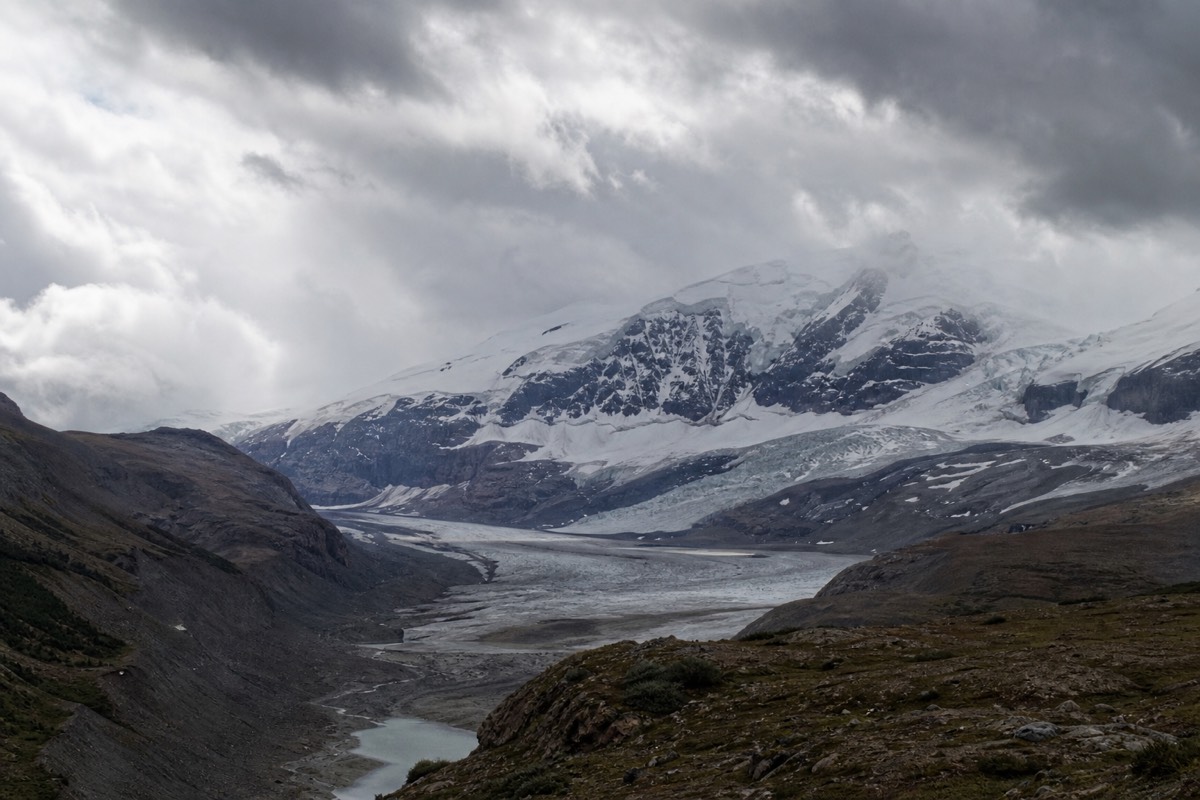 Changeable mountain weather over the Columbia Icefield