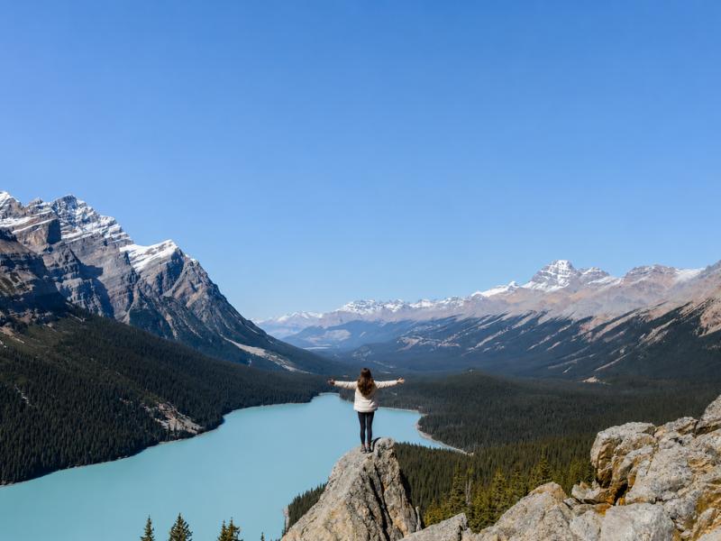 Columbia Icefield & Glacier Lakes: Departures from Calgary, Canmore & Banff